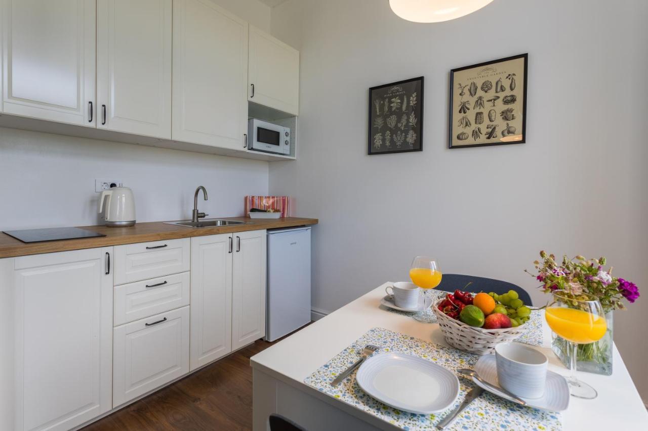 Bu2 Pula Studio Apartment Kültér fotó